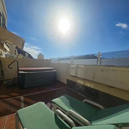 Luxury Renovated Duplex With Pools Private Jacuzzi