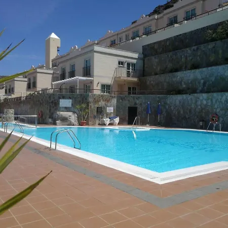 Cozy Modern House, In A Complex With A Swimming Pool Apartment *